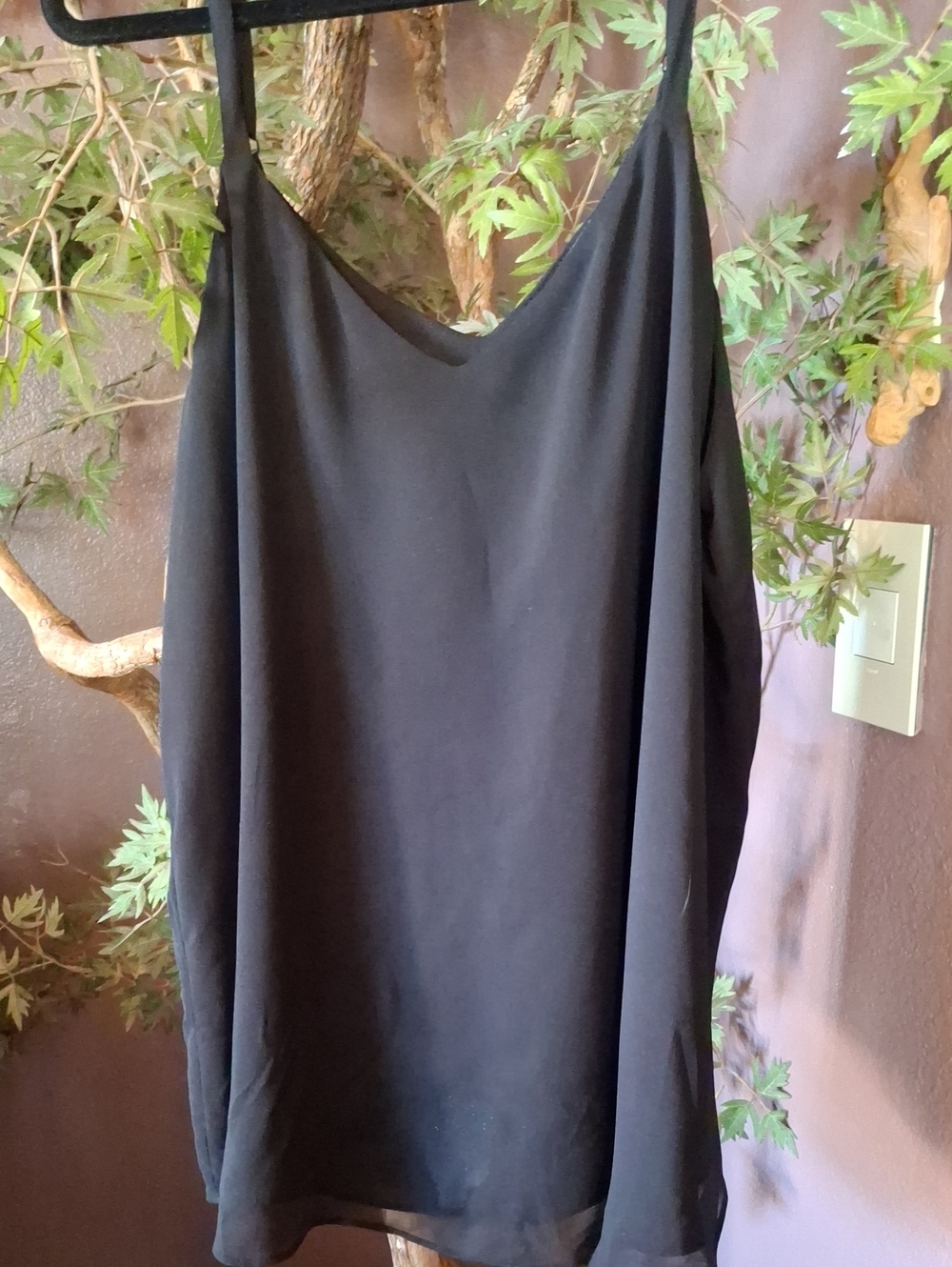 torrid Black V‑Neck Spaghetti Strap Camisole